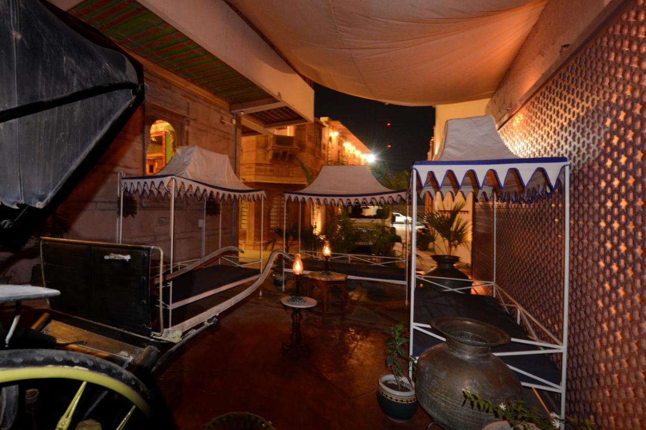 Hotel Harasar Haveli Біканер Екстер'єр фото