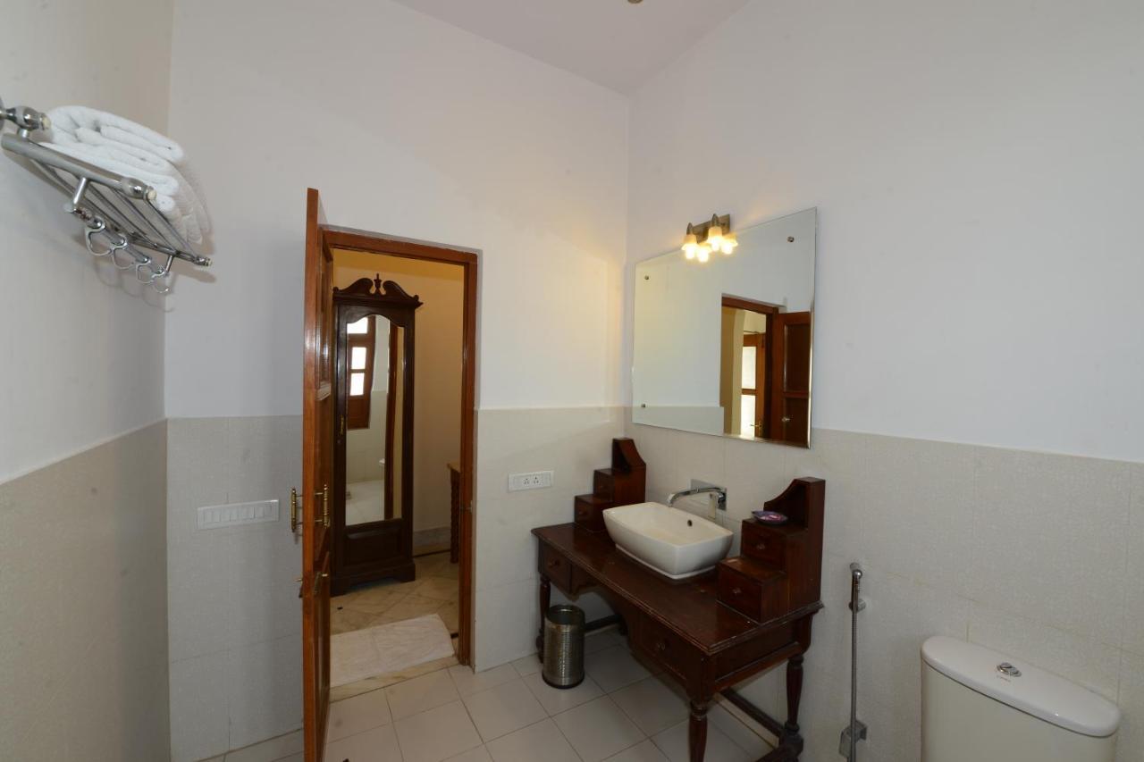 Hotel Harasar Haveli Біканер Екстер'єр фото